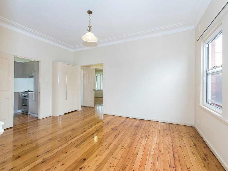 29 Bimbadeen Avenue, Miranda NSW 2228