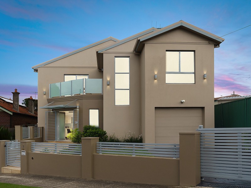 2 Glenfarne Street, Bexley NSW 2207