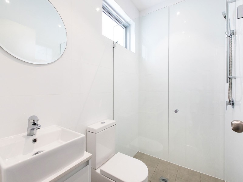 2/33 Hampden Street, Beverly Hills NSW 2209