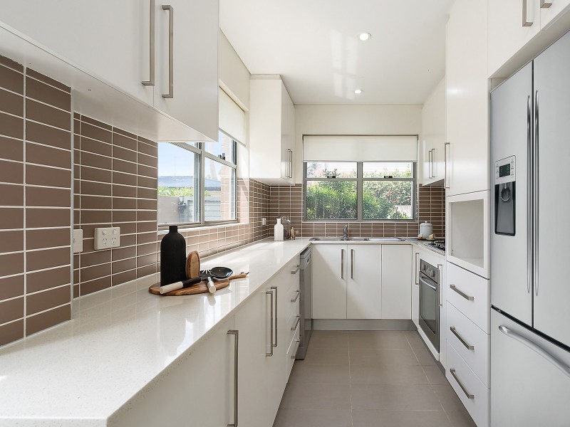 12/27 Durbar Avenue, Kirrawee NSW 2232