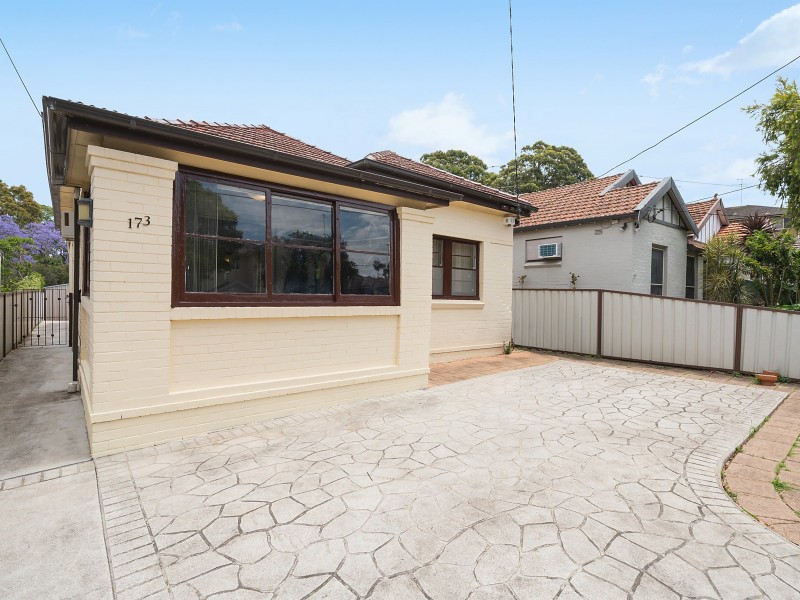 173 Woniora Road, South Hurstville NSW 2221