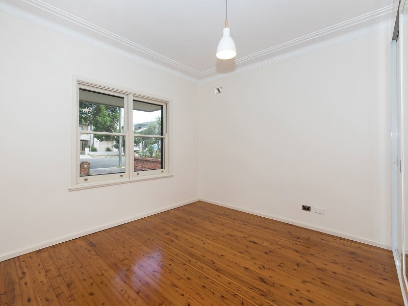 13 Draper Avenue, Roselands NSW 2196