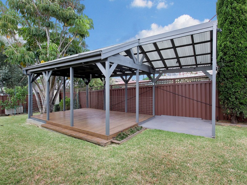 13 Draper Avenue, Roselands NSW 2196