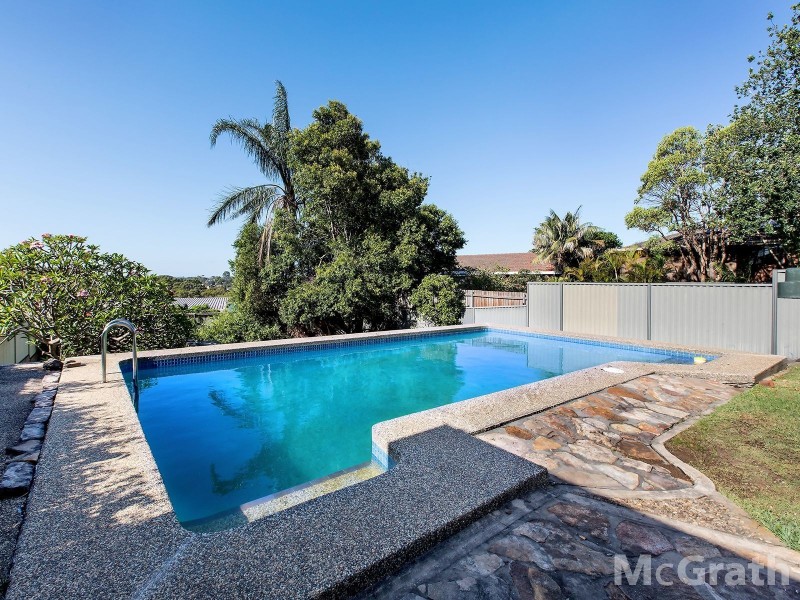 28 Woodlands Avenue, Lugarno NSW 2210