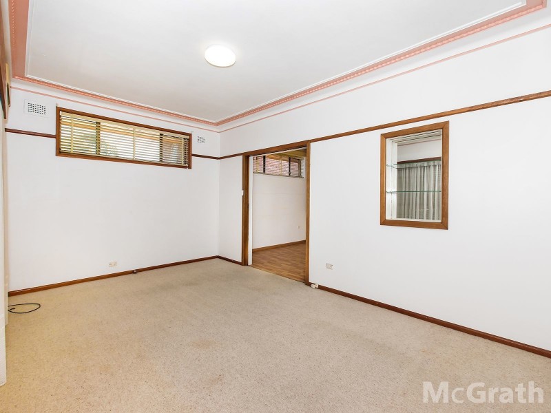 28 Woodlands Avenue, Lugarno NSW 2210