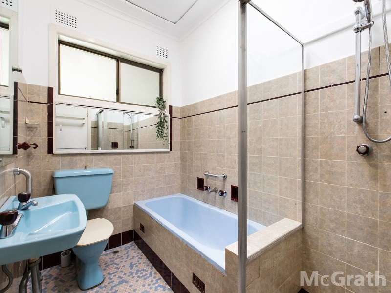 28 Woodlands Avenue, Lugarno NSW 2210