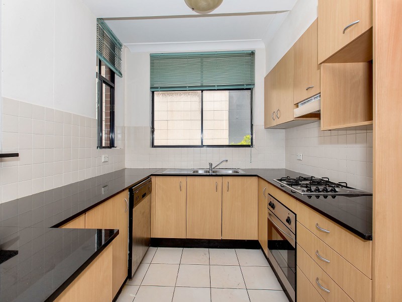 5/2A Cross Street, Hurstville NSW 2220