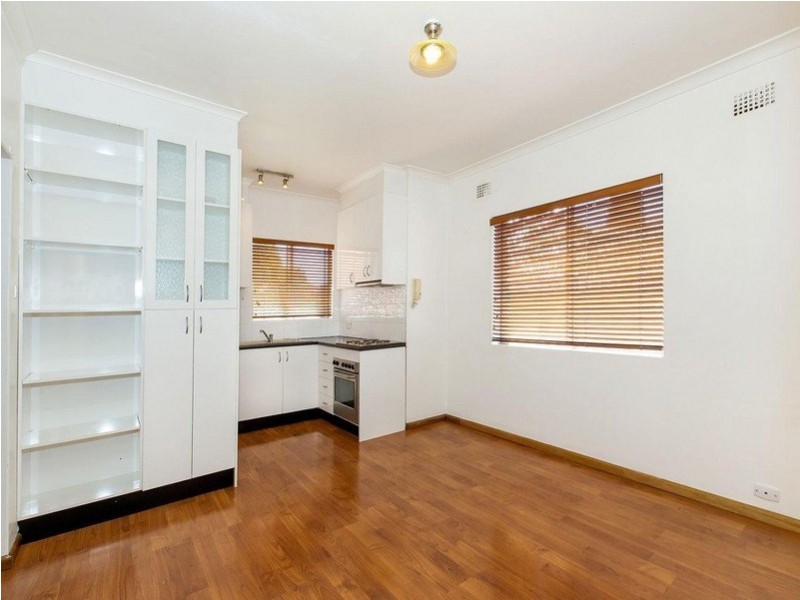 4/13 Kingsland Road South, Bexley NSW 2207