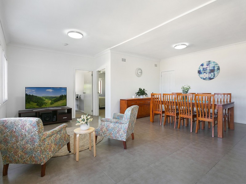 4 Wiggins Avenue, Beverly Hills NSW 2209