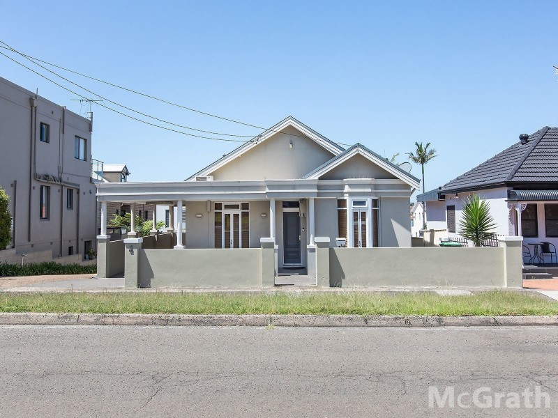 4 Carlton Crescent, Kogarah Bay NSW 2217