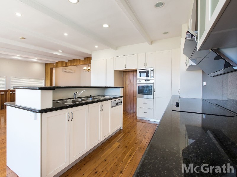 4 Carlton Crescent, Kogarah Bay NSW 2217