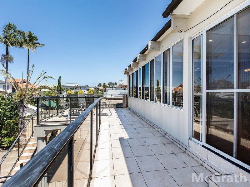 4 Carlton Crescent, Kogarah Bay NSW 2217