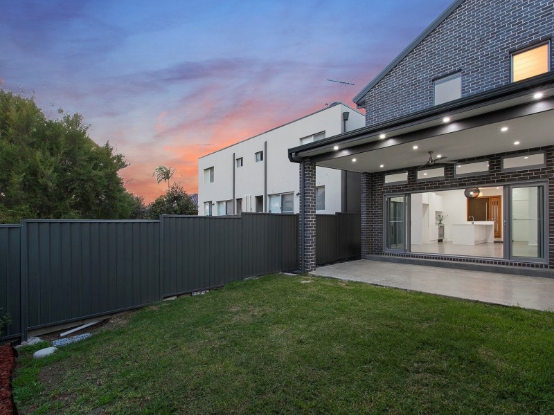26 Seidel Avenue, Picnic Point NSW 2213