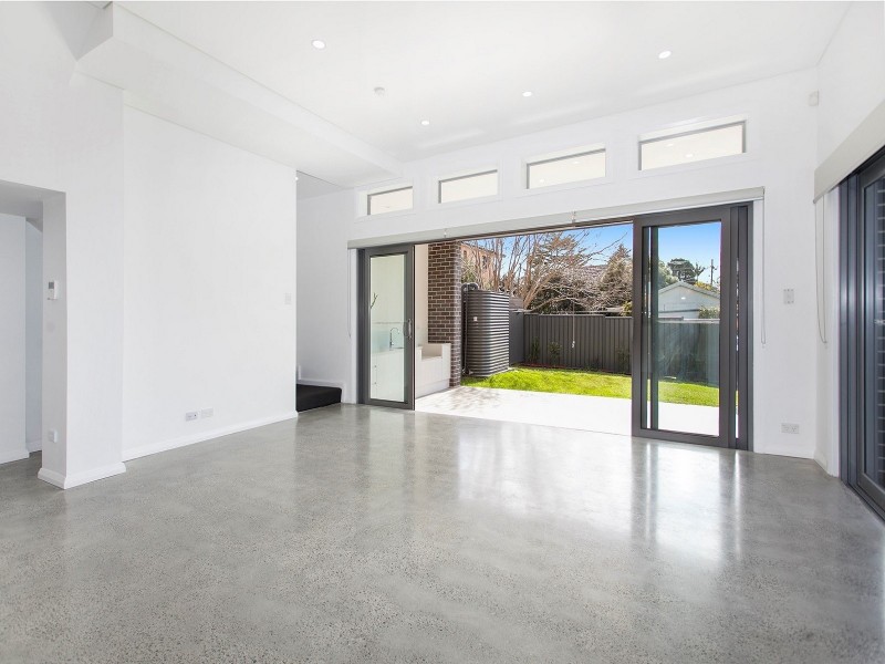 26 Seidel Avenue, Picnic Point NSW 2213