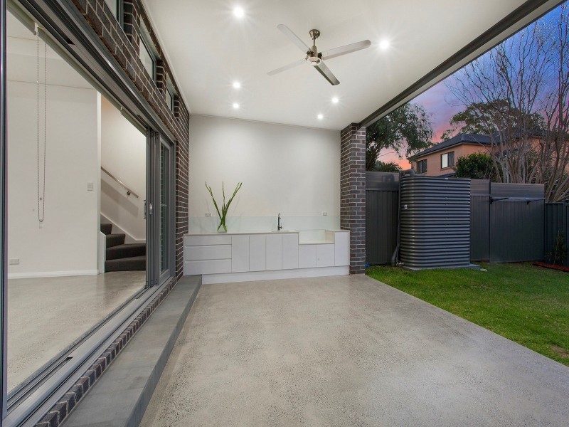 26 Seidel Avenue, Picnic Point NSW 2213