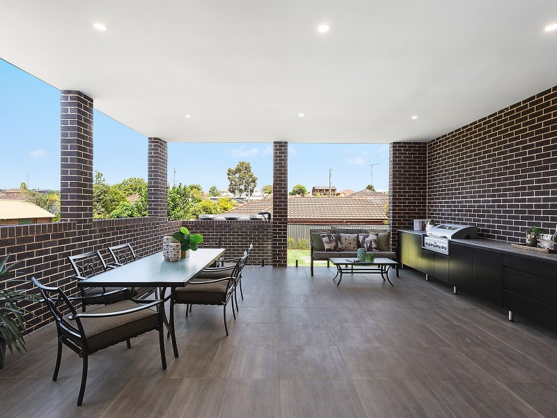 19 Henderson Road, Bexley NSW 2207