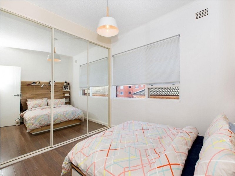 9/182 Russell Avenue, Dolls Point NSW 2219