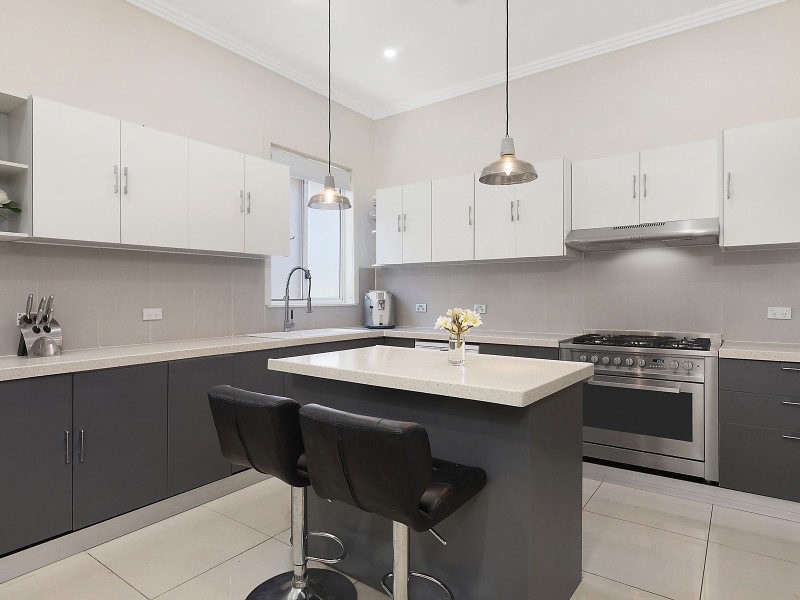 8 Wilson Street, Kogarah NSW 2217