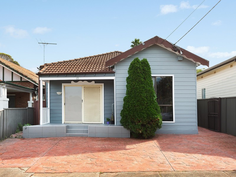 13 Campbell Street, Ramsgate NSW 2217