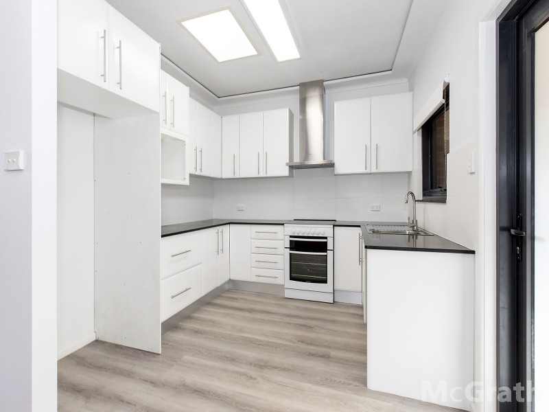 7 Westella Avenue, Roselands NSW 2196