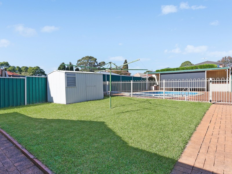 37 Arthur Street, Bexley NSW 2207