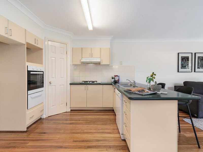 72 Crawford Road, Brighton-le-sands NSW 2216