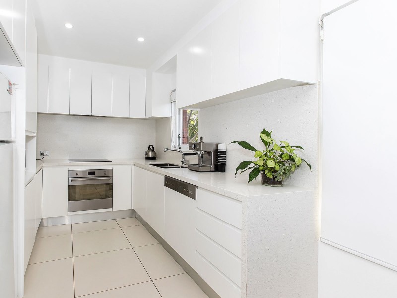 2/6-10 Crawford Road, Brighton-le-sands NSW 2216