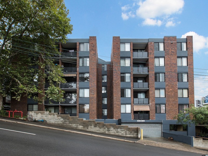 29/211 Wigram Road, Forest Lodge NSW 2037