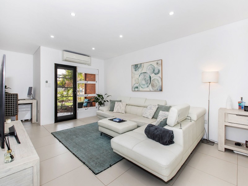 2/6-10 Crawford Road, Brighton-le-sands NSW 2216
