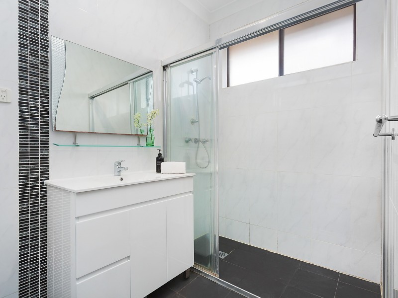 2/11 Beaconsfield Street, Bexley NSW 2207