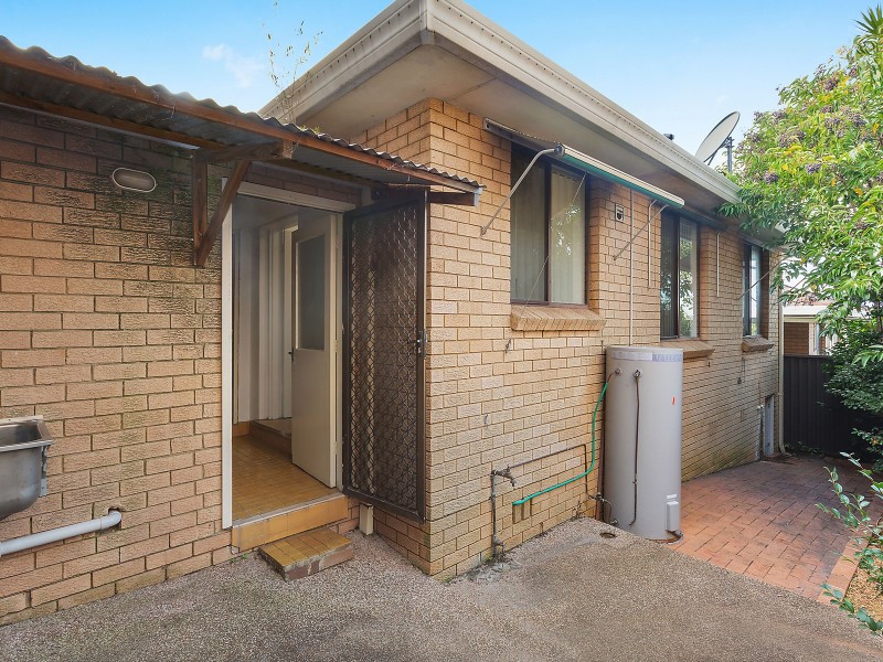2/11 Beaconsfield Street, Bexley NSW 2207