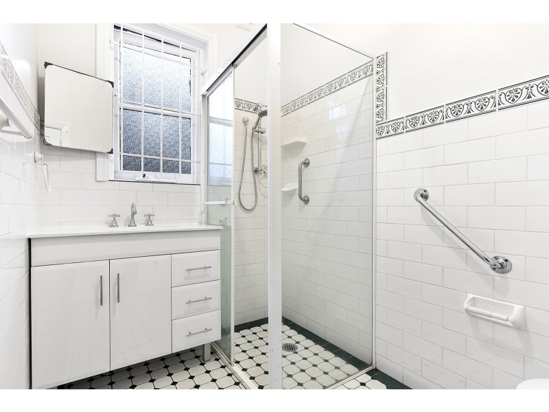 50 Clarendon Road, Stanmore NSW 2048