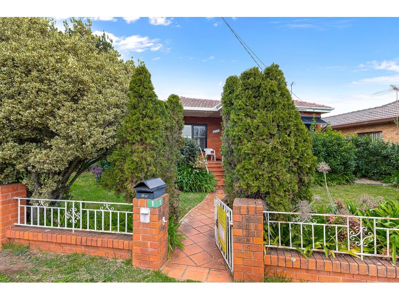 1 Warwick Street, Hurstville NSW 2220