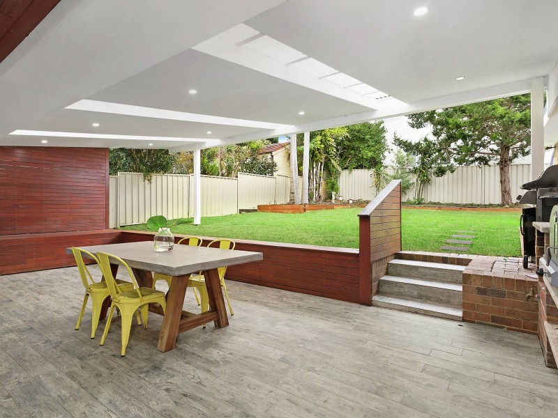 19 Carlton Crescent, Kogarah Bay NSW 2217