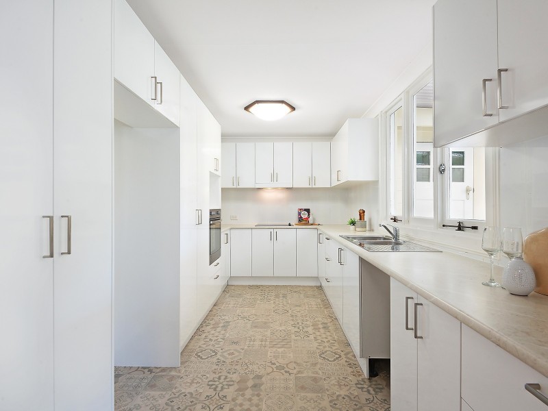 6 Glenfarne Street, Bexley NSW 2207