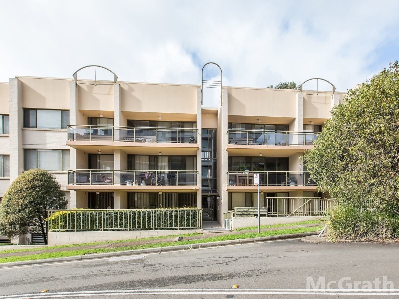 17/2-6 Gurrier Avenue, Miranda NSW 2228