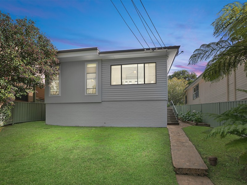 99 Novara Crescent, Como NSW 2226