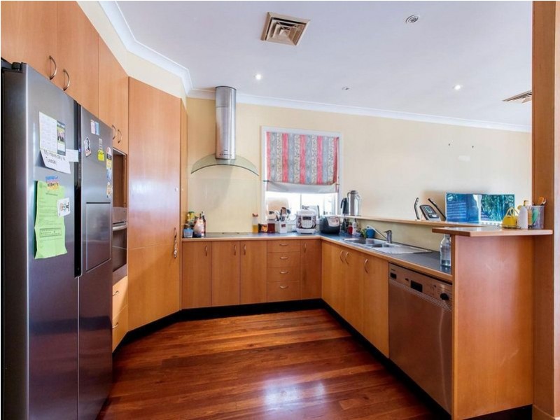 7 Gwawley Parade, Miranda NSW 2228