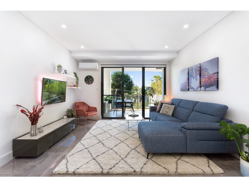 202/22 Pinnacle Street, Miranda NSW 2228