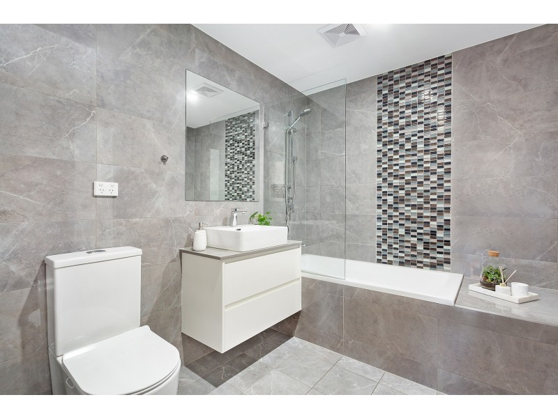 202/22 Pinnacle Street, Miranda NSW 2228