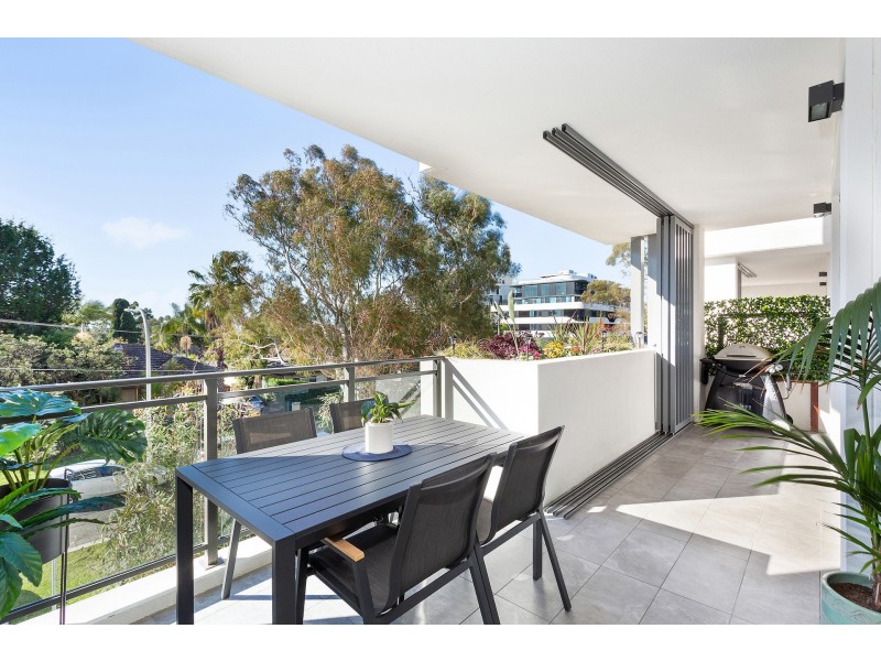 202/22 Pinnacle Street, Miranda NSW 2228