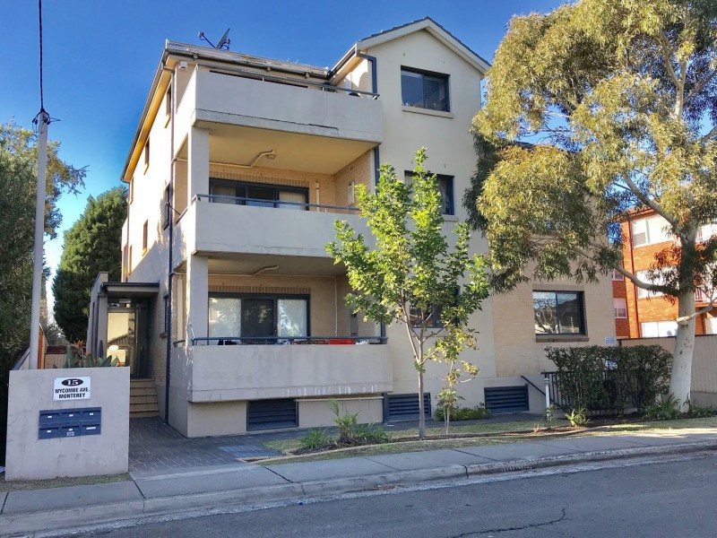 2/15 Wycombe Avenue, Monterey NSW 2217