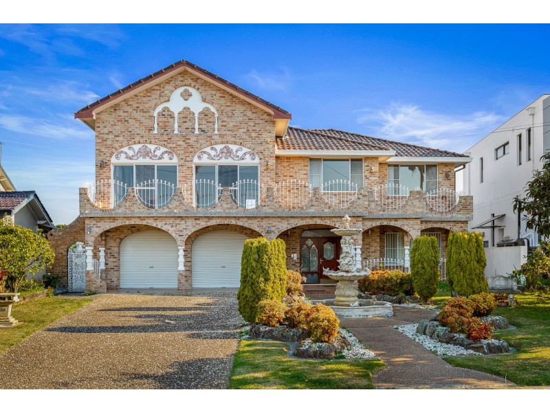 39 James Cook Island, Sylvania Waters NSW 2224
