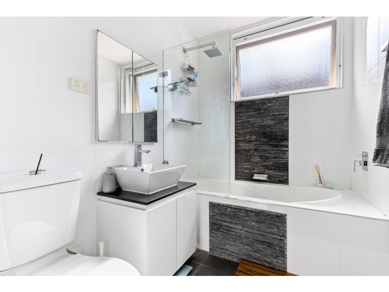 16/16 Warialda Street, Kogarah NSW 2217