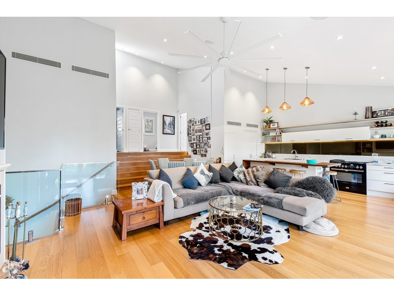 21 Elm Street, Lugarno NSW 2210