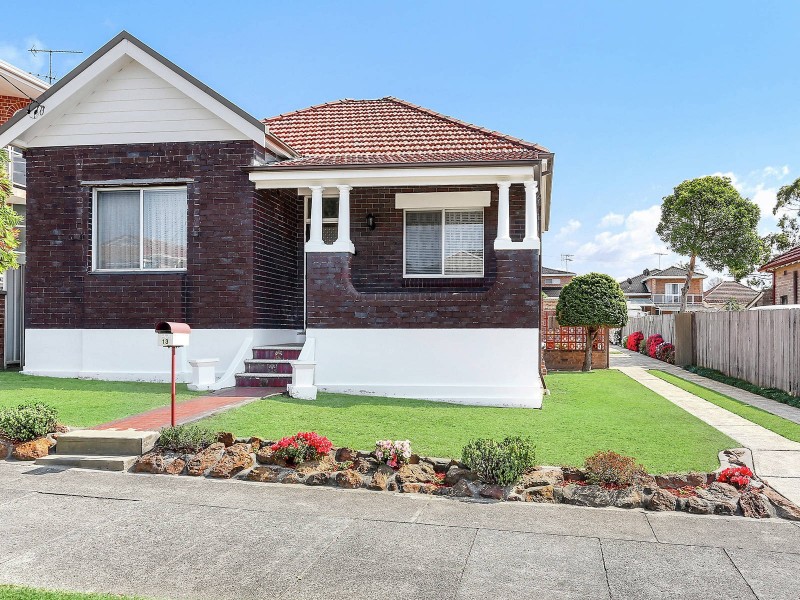 13 Merton Street, Kogarah Bay NSW 2217