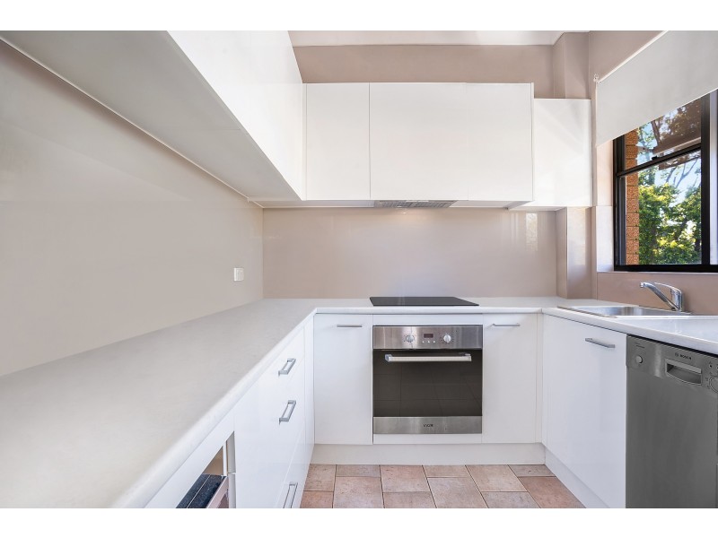 6/6-8 Queens Road, Brighton-le-sands NSW 2216