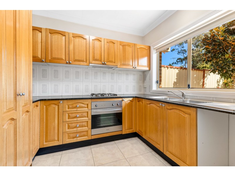 8/22 Collaroy Avenue, Peakhurst NSW 2210
