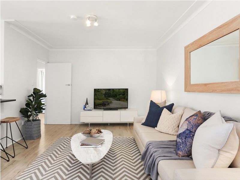 15/13 Phillip Street, Roselands NSW 2196