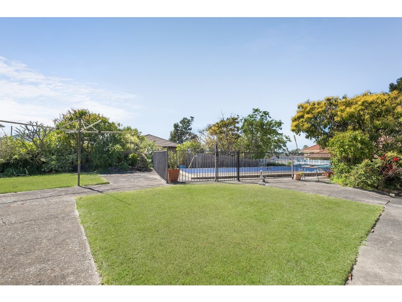 8 Endeavour Street, Sylvania NSW 2224